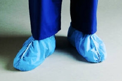 Fluid-Resistant Dura-Fit, Anti-Skid SMS Shoe Covers, X-Large