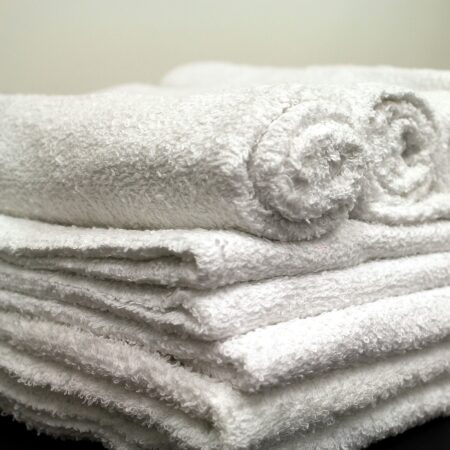 WASHCLOTH, BASICS WHT 12"X12" 1LB (100DZ/CS)